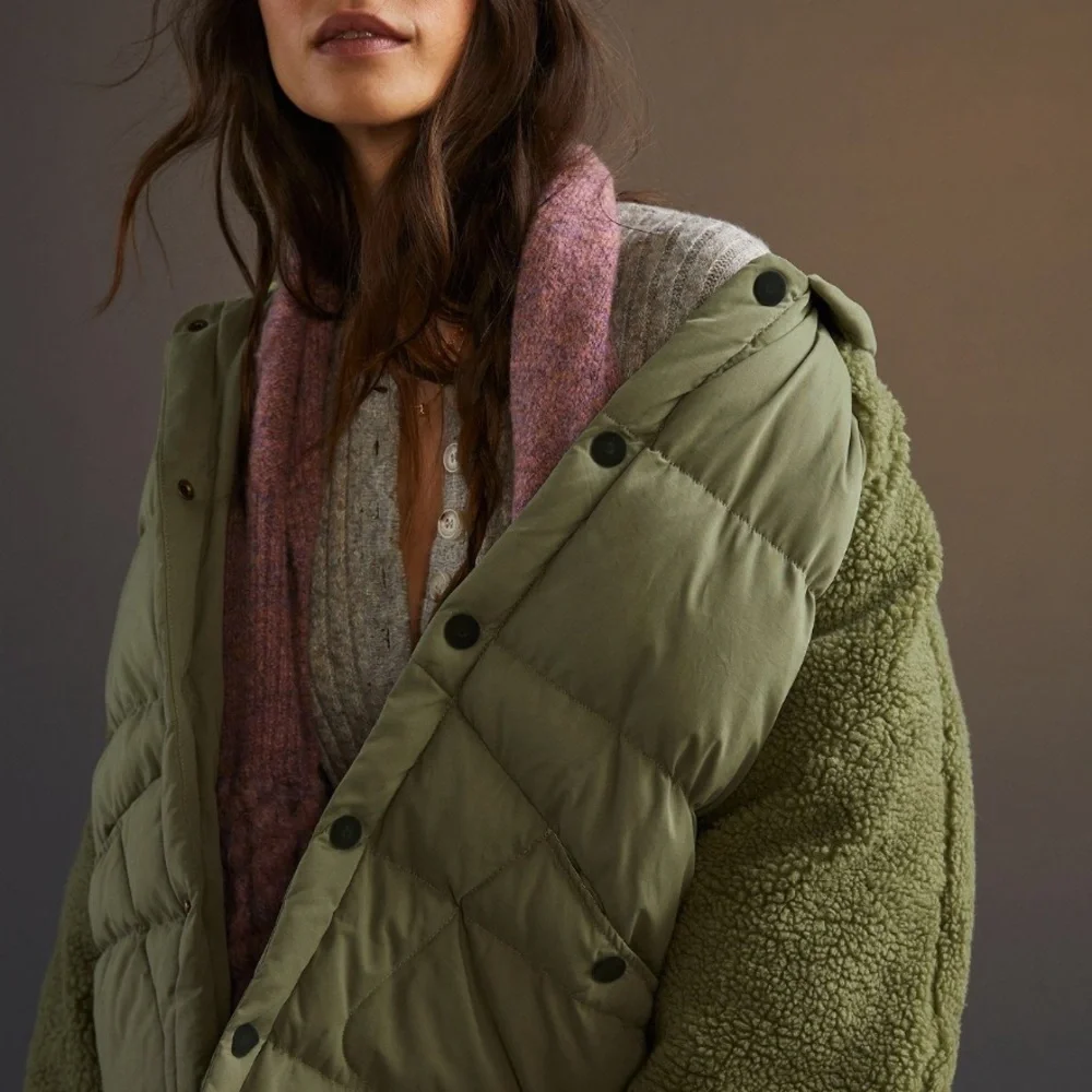 ONLY ONE LEFT!  NWT Anthropologie Oversized Puffer Coat. Moss color - Picture 5 of 11